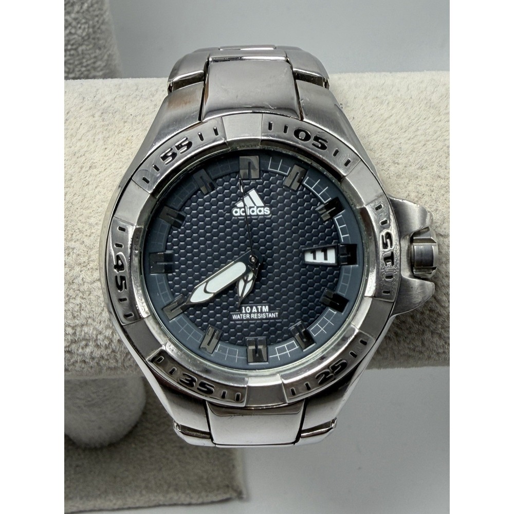 Adidas ADP1531 Mens Watch New Battery 42MM 7.75" Silver Tone Rare‎